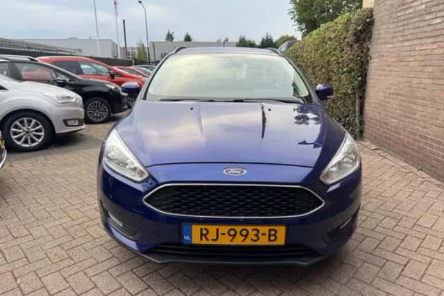 Ford Focus (2017) thumbnail 3