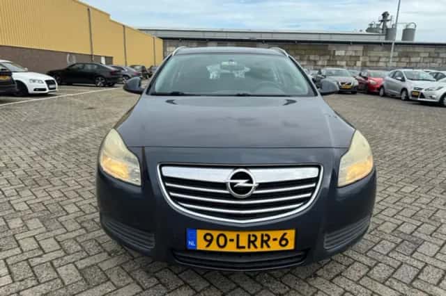 Opel Insignia (2010) thumbnail 5