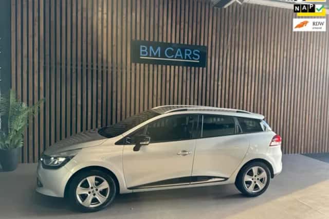 Renault Clio (2016) thumbnail 1