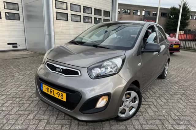 Kia Picanto (2013) thumbnail 4