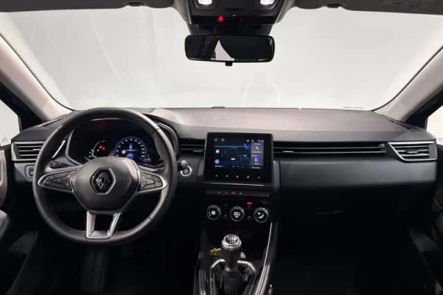 Renault Clio (2021) thumbnail 3