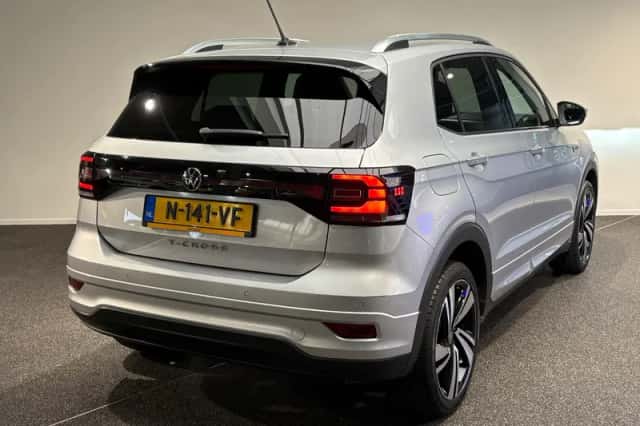 Volkswagen T-Cross (2022) thumbnail 2