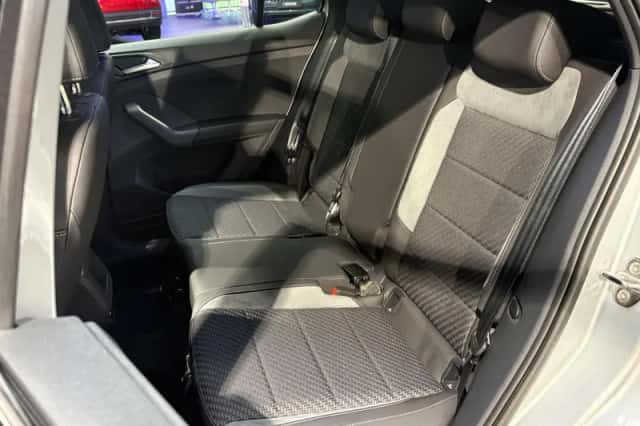 Volkswagen T-Cross (2022) thumbnail 6