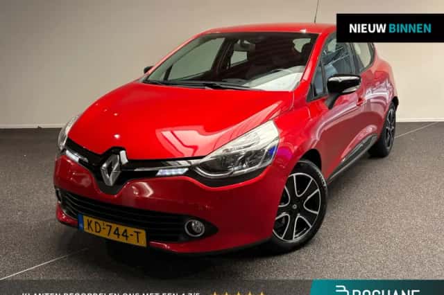 Renault Clio (2016) thumbnail 1