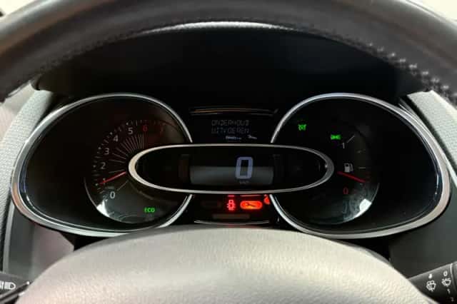 Renault Clio (2016) thumbnail 4