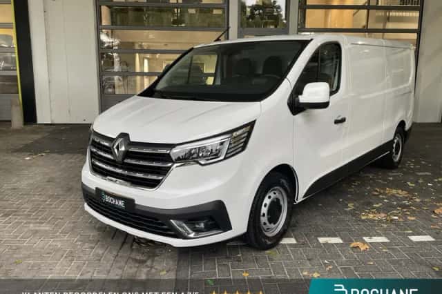 Renault Trafic (2025) thumbnail 1