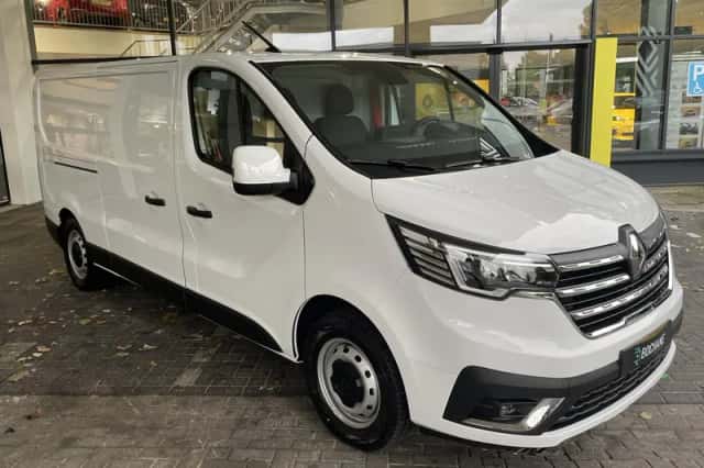 Renault Trafic (2025) thumbnail 5