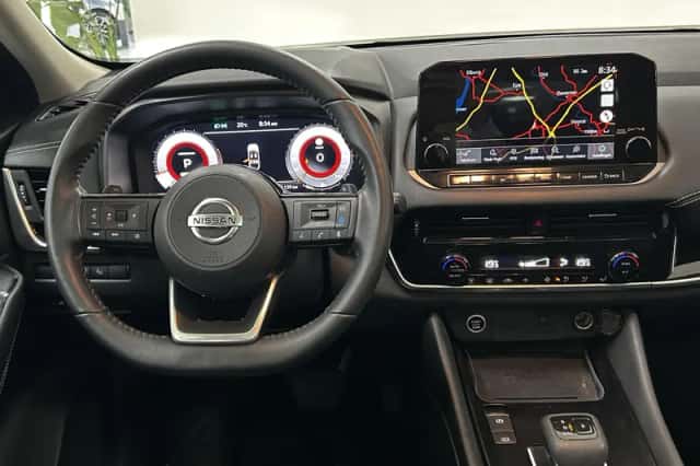 Nissan Qashqai (2022) thumbnail 3