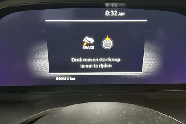 Nissan Qashqai (2022) thumbnail 4