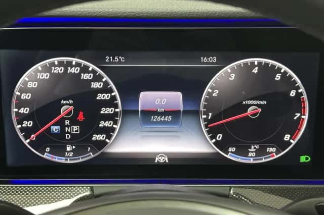 Mercedes-Benz E-Klasse (2017) thumbnail 4