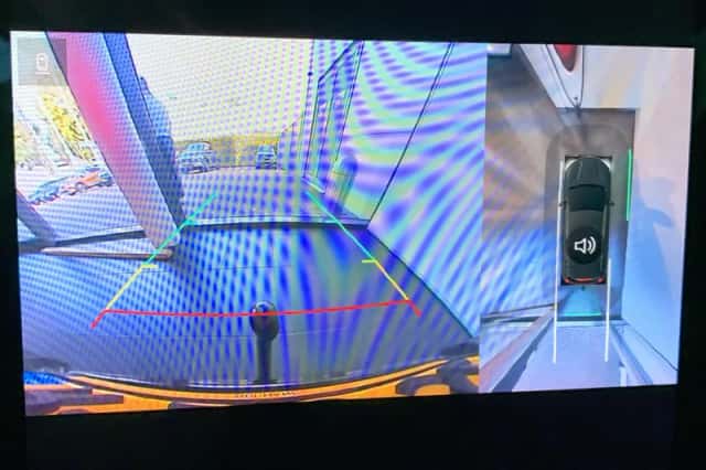 Renault Mégane E-Tech (2022) thumbnail 5