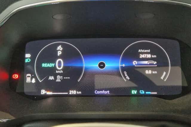Renault Captur (2025) thumbnail 4