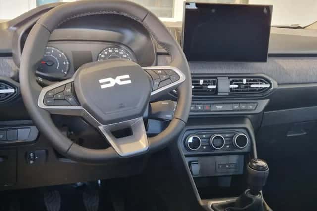 Dacia Sandero (2026) thumbnail 3