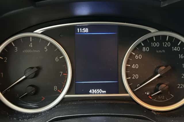 Nissan Micra (2023) thumbnail 4