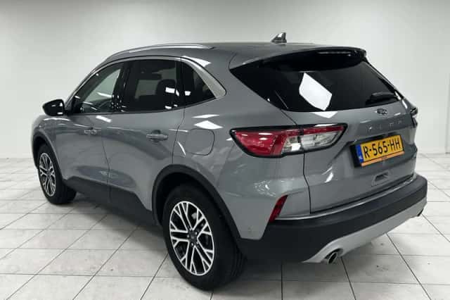 Ford Kuga (2022) thumbnail 6