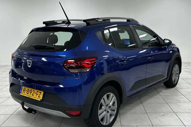 Dacia Sandero (2022) thumbnail 2