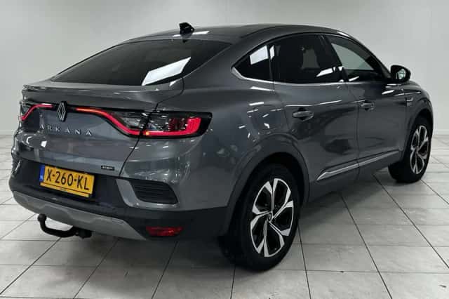 Renault Arkana (2023) thumbnail 2