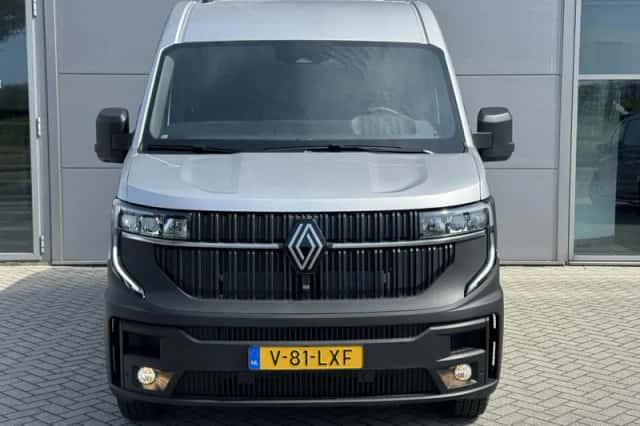 Renault Master (2025) thumbnail 4