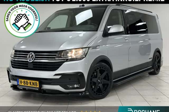 Volkswagen Caravelle (2022) thumbnail 1