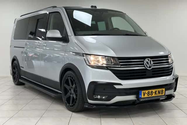 Volkswagen Caravelle (2022) thumbnail 5