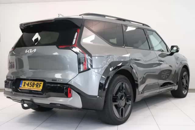 Kia EV9 (2024) thumbnail 2