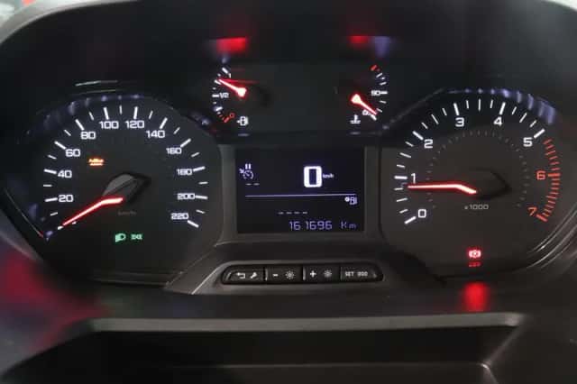 Peugeot Partner (2020) thumbnail 4