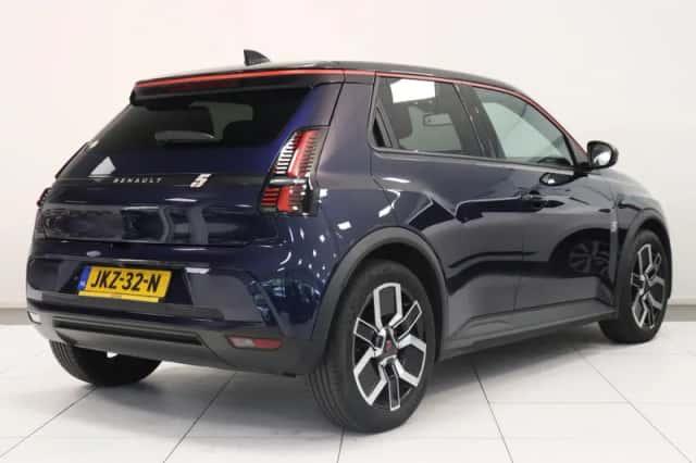 Renault 5 (2025) thumbnail 2
