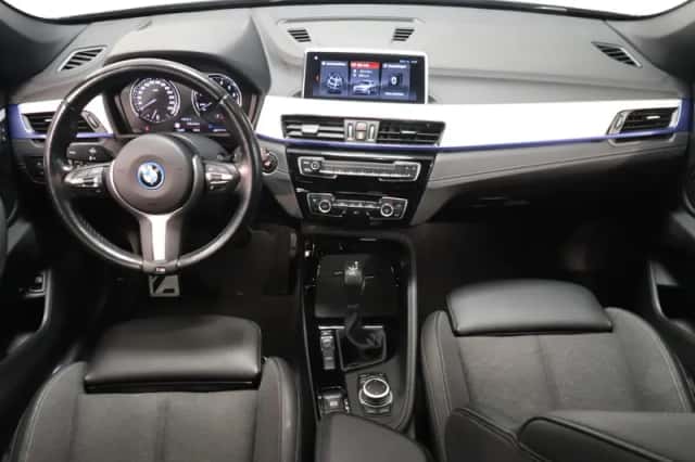 BMW X1 (2021) thumbnail 3