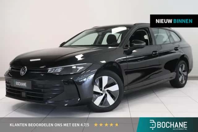 Volkswagen Passat (2024) thumbnail 1