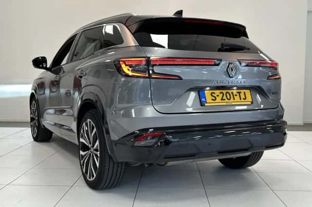 Renault Austral (2023) thumbnail 6