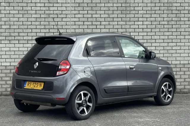 Renault Twingo (2018) thumbnail 2
