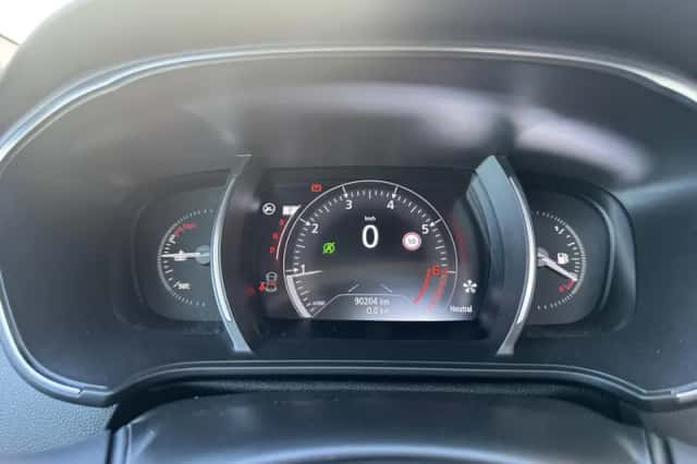 Renault Mégane (2019) thumbnail 4