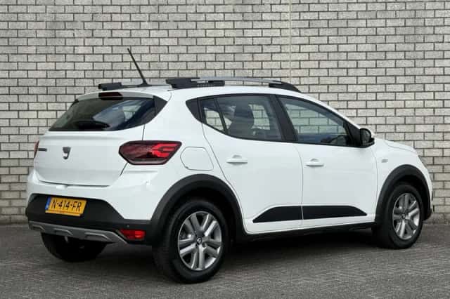 Dacia Sandero (2021) thumbnail 2