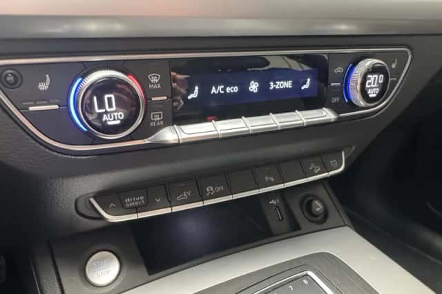Audi Q5 (2020) thumbnail 4