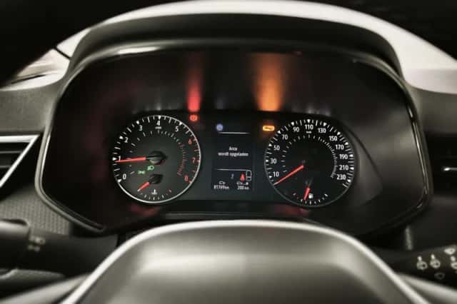 Renault Clio (2022) thumbnail 4