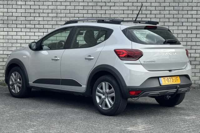 Dacia Sandero (2023) thumbnail 5