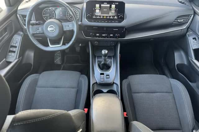 Nissan Qashqai (2022) thumbnail 3