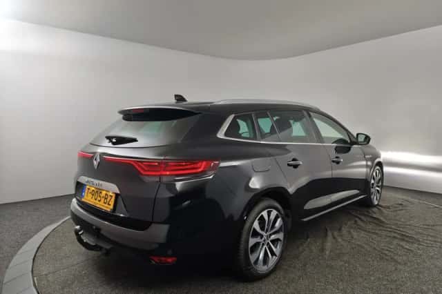 Renault Mégane (2023) thumbnail 2