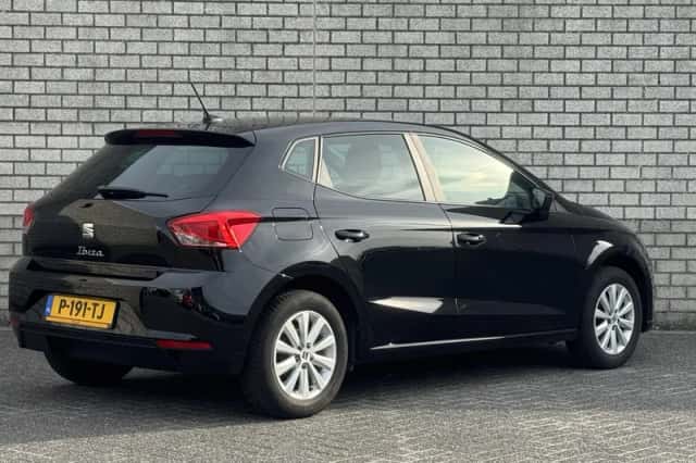 SEAT Ibiza (2022) thumbnail 2
