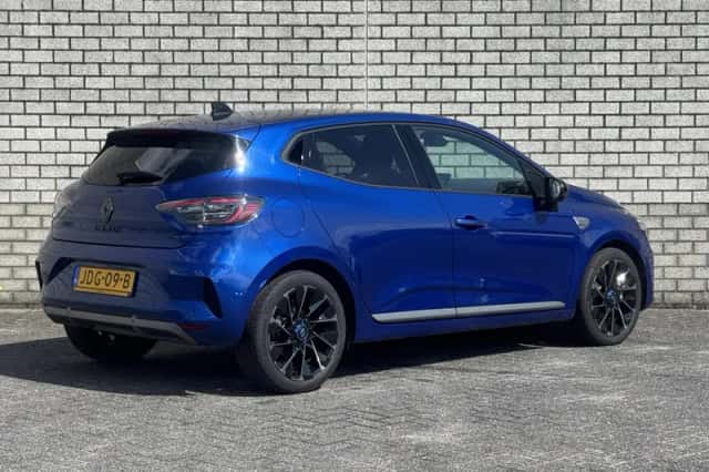 Renault Clio (2025) thumbnail 2