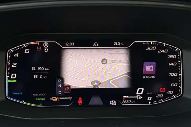 CUPRA Leon (2022) thumbnail 5