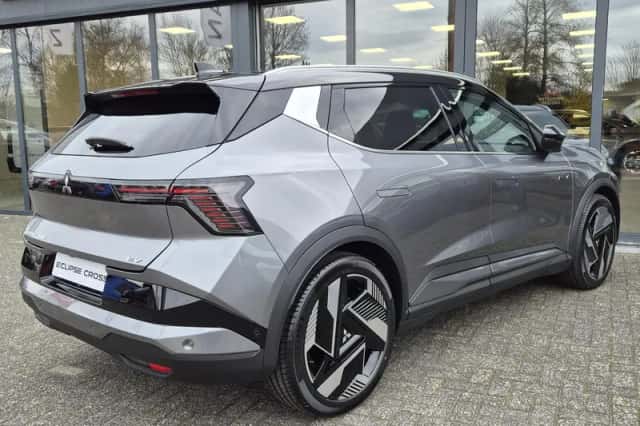 Mitsubishi Eclipse Cross (2025) thumbnail 2