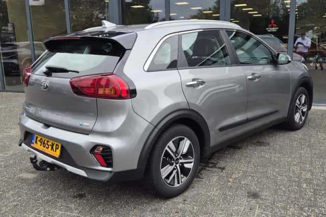 Kia Niro (2021) thumbnail 2