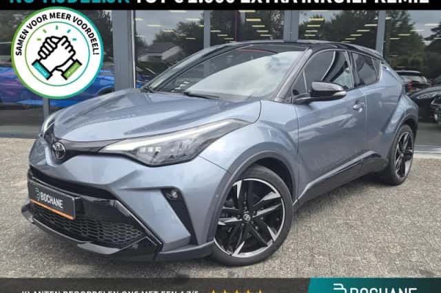 Toyota C-HR (2022) thumbnail 1