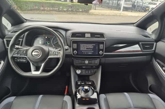 Nissan Leaf (2024) thumbnail 3