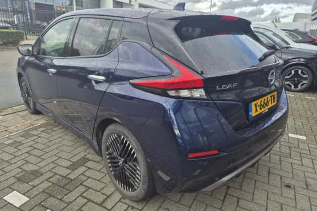Nissan Leaf (2024) thumbnail 6