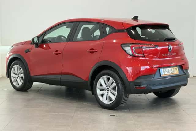 Renault Captur (2024) thumbnail 6