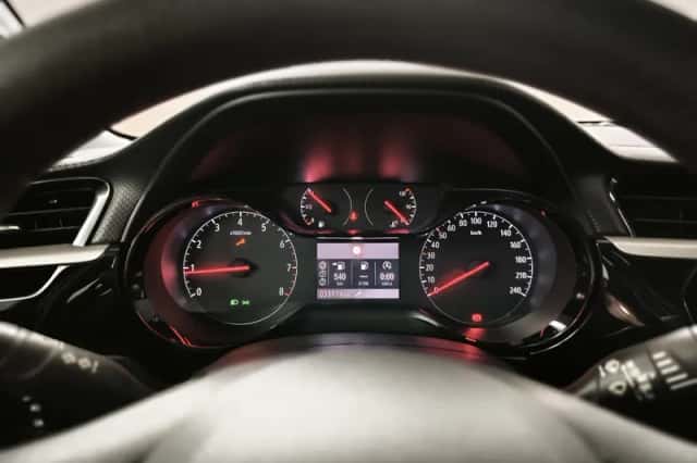 Opel Corsa (2023) thumbnail 4
