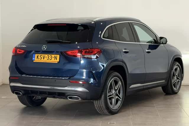 Mercedes-Benz GLA-Klasse (2023) thumbnail 2