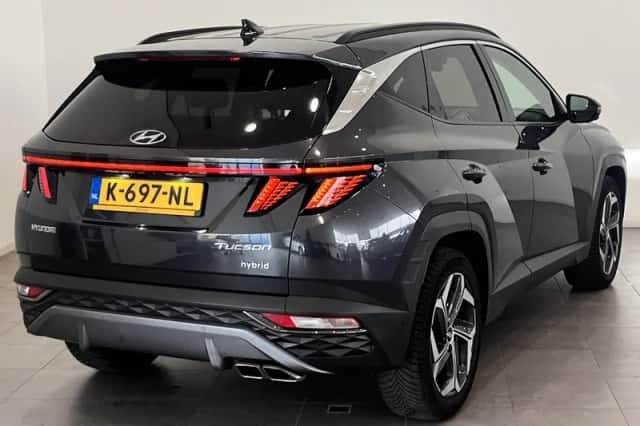 Hyundai Tucson (2021) thumbnail 2